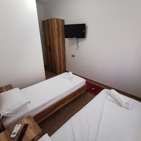 Bed and Breakfast Bujtina Valgent Berat Exterior foto
