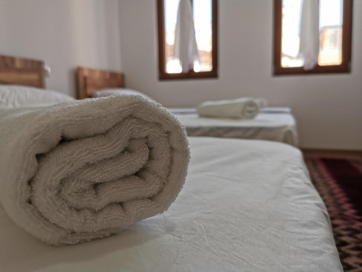 Bed and Breakfast Bujtina Valgent Berat Exterior foto