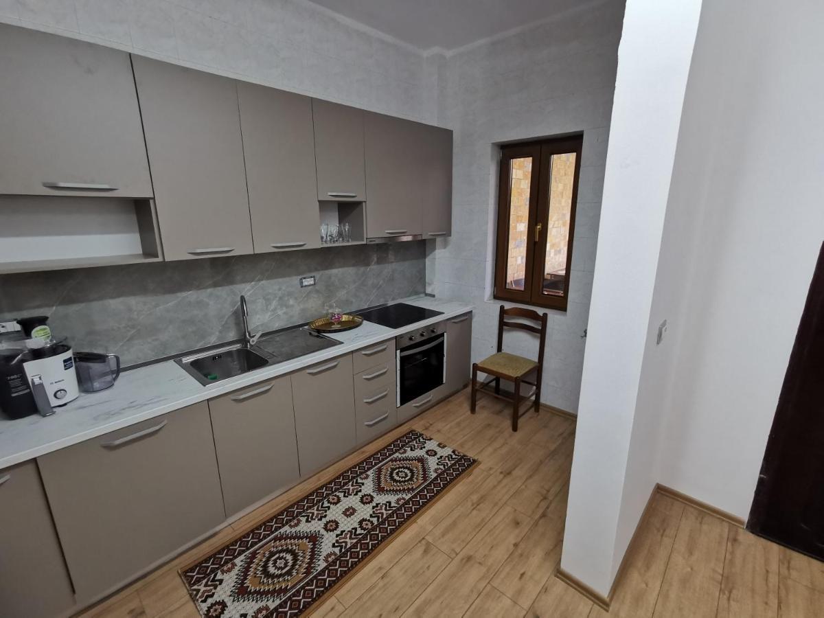 Bed and Breakfast Bujtina Valgent Berat Exterior foto