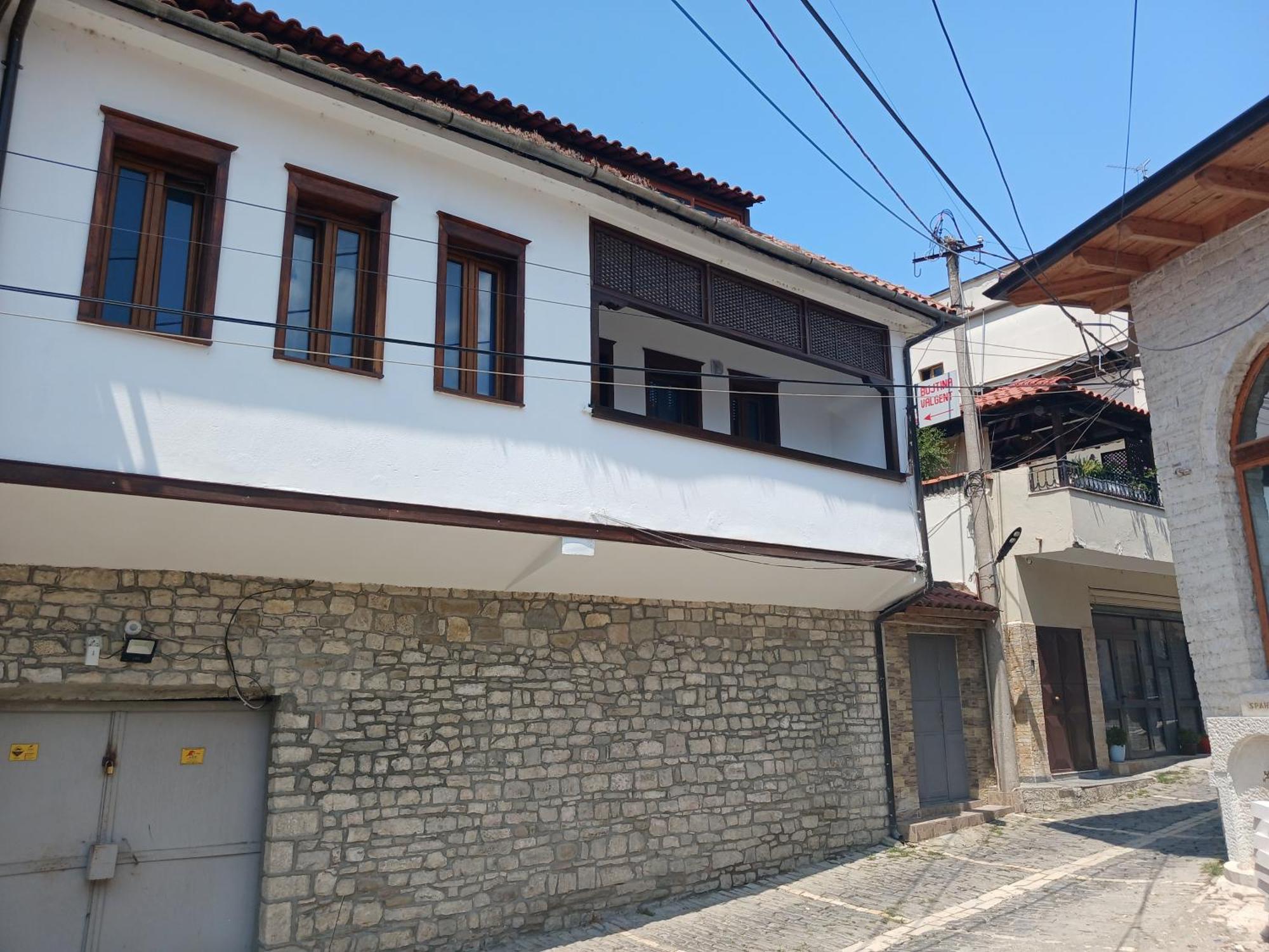 Bed and Breakfast Bujtina Valgent Berat Exterior foto
